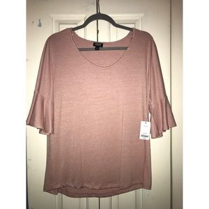 pink ruffle sleeved top